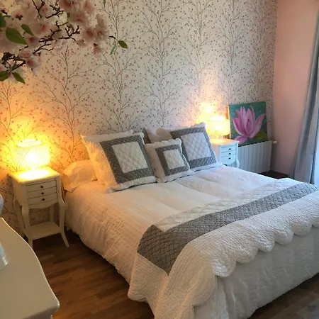 Les Grands Pins * Bois-Jerome-Saint-Ouen